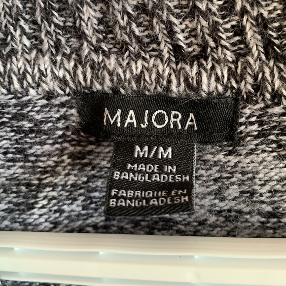 Knitted sweater dress - Picture 3 of 4